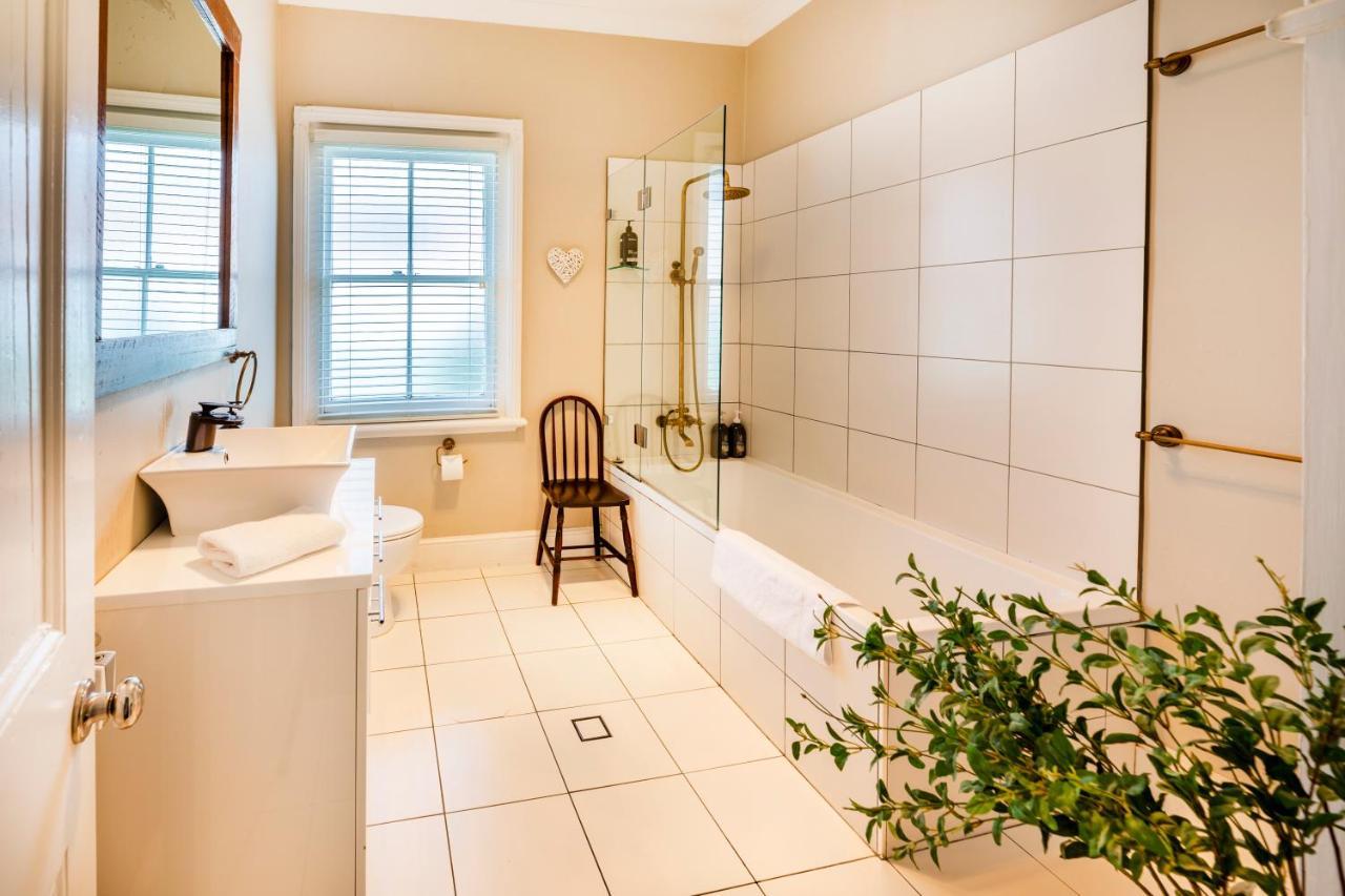 The Edward Townhouse 155 - Steps To Town Villa Orange Ngoại thất bức ảnh
